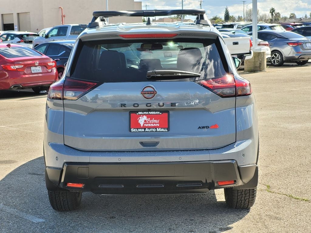 2026 Nissan Rogue Rock Creek