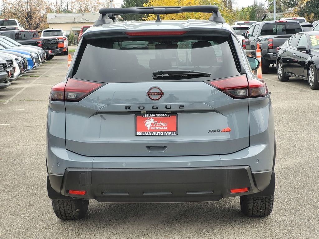 2026 Nissan Rogue Rock Creek