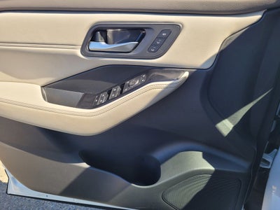 2024 Nissan Rogue SL