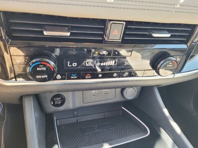 2024 Nissan Rogue SL