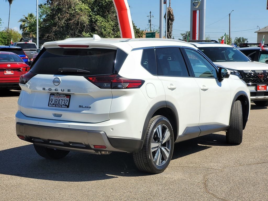 2024 Nissan Rogue SL