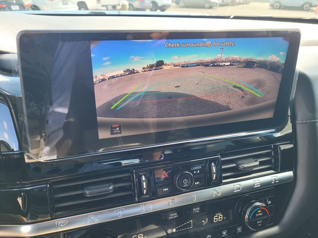 2026 Nissan Pathfinder SV