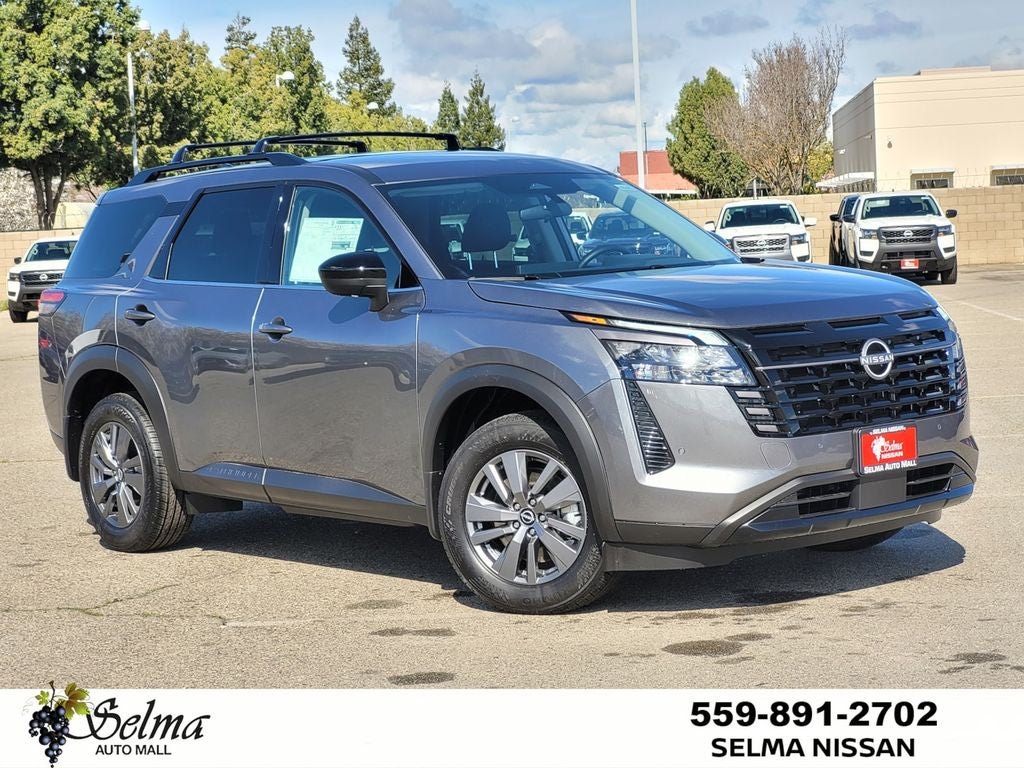 2026 Nissan Pathfinder SV