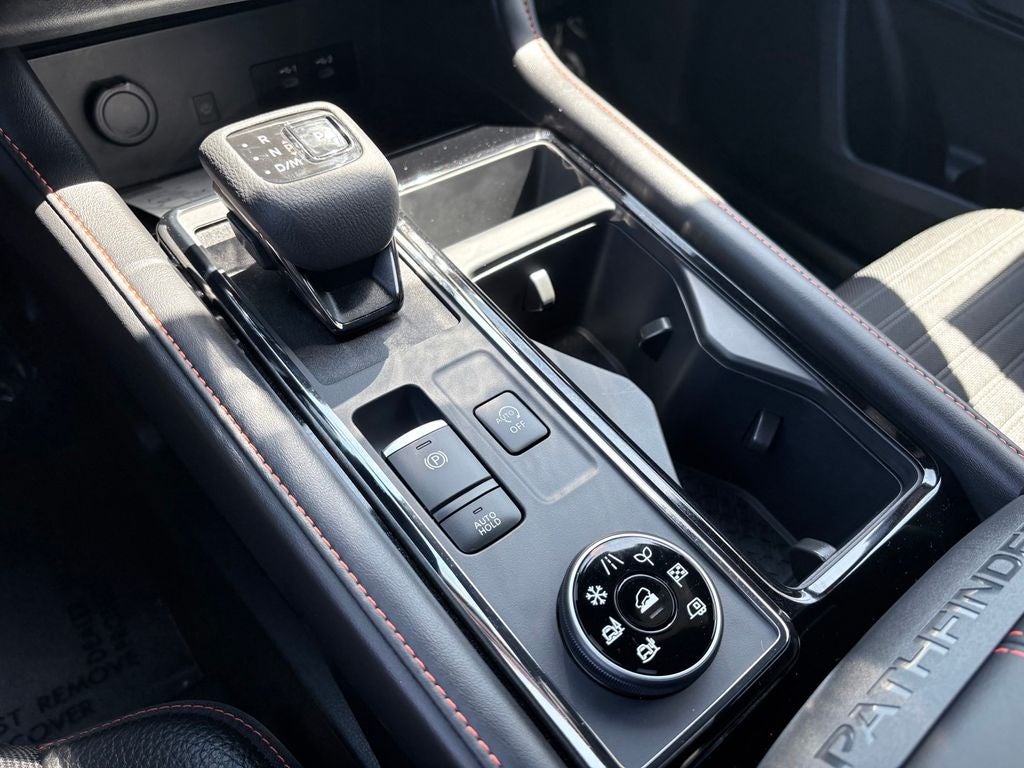 2026 Nissan Pathfinder Rock Creek®