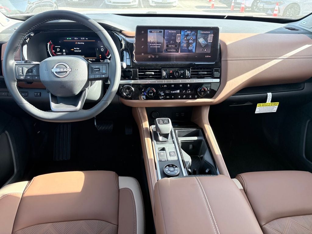 2026 Nissan Pathfinder Platinum