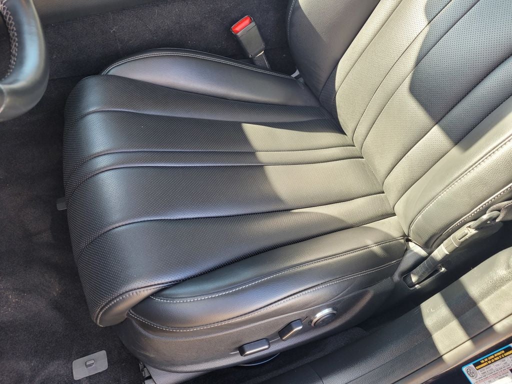 2023 Genesis G80 2.5T